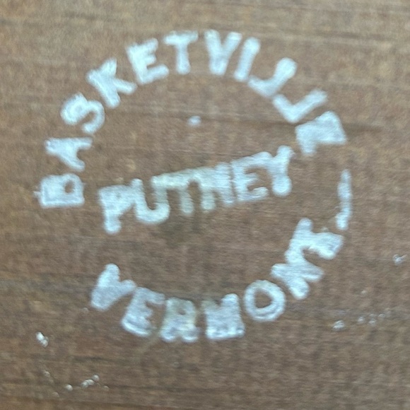 Vintage 3-Legged Wooden Milking Stool with Handle Made in Vermont - - Picture 6 of 6